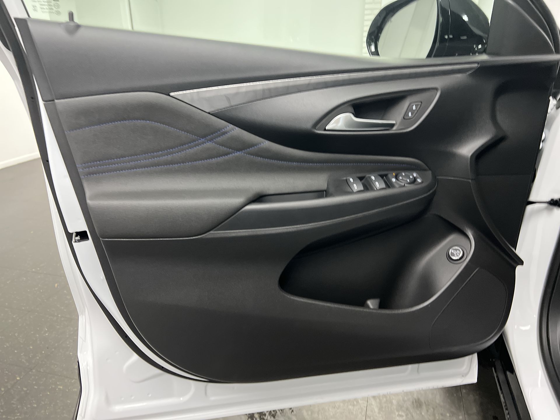 2026 Buick Envista Sport Touring - Photo 53
