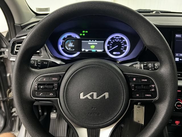 2022 Kia Niro LX
