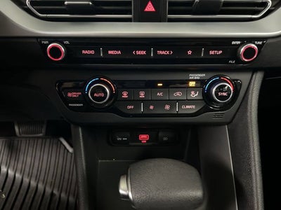 2022 Kia Niro LX