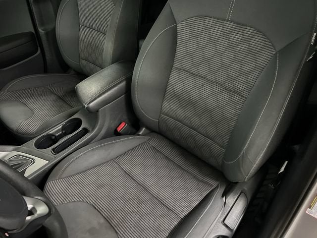 2022 Kia Niro LX