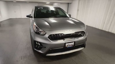 2022 Kia Niro LX