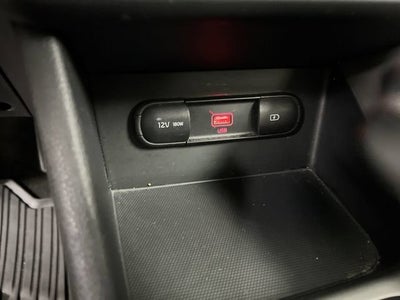 2022 Kia Niro LX