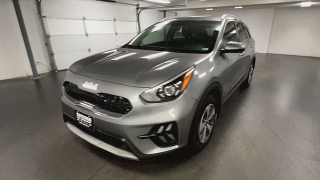2022 Kia Niro LX