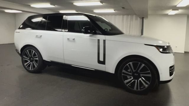 2023 Land Rover Range Rover P530 SE