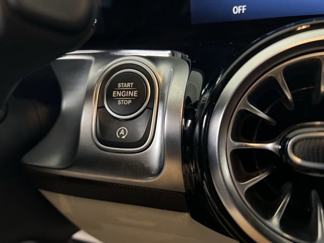 2024 Mercedes-Benz GLB 250 4MATIC®