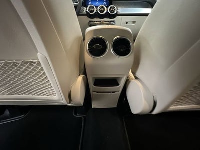 2024 Mercedes-Benz GLB 250 4MATIC®