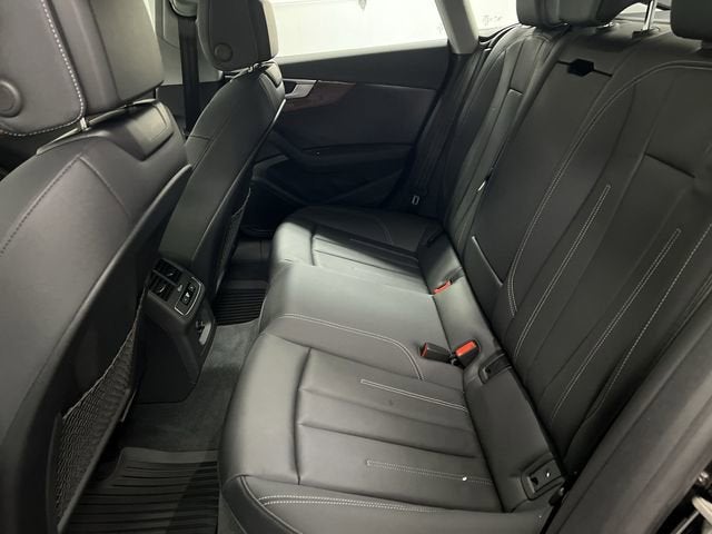 2024 Audi A5 Sportback Premium 40 TFSI quattro S tronic