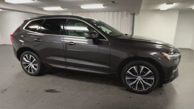 2022 Volvo XC60 B5 Momentum