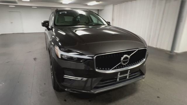 2022 Volvo XC60 B5 Momentum