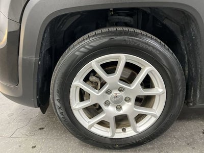 2020 Jeep Renegade Latitude FWD