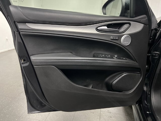 2024 Alfa Romeo Stelvio Veloce